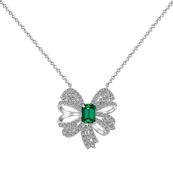 ˇMagic JewelryˇLuxurious Flower Shape Emerald Cut Necklace