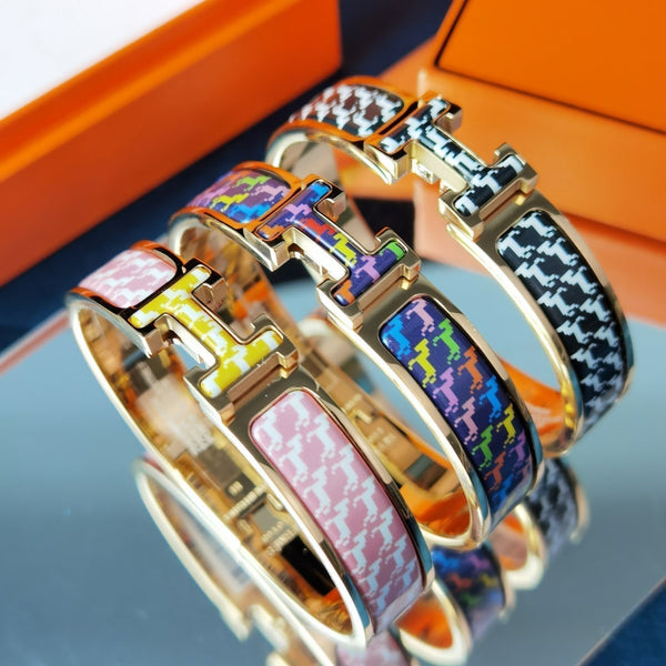 ˇMagic JewelryˇH HORSE BRACELET 12MM