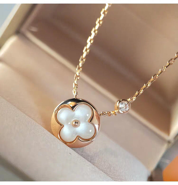 ˇMagic JewelryˇSUN MOP GOLD 1 DIAMOND NECKLACE