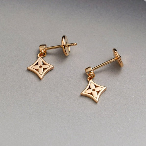 ˇMagic JewelryˇSTAR EARRINGS GOLD