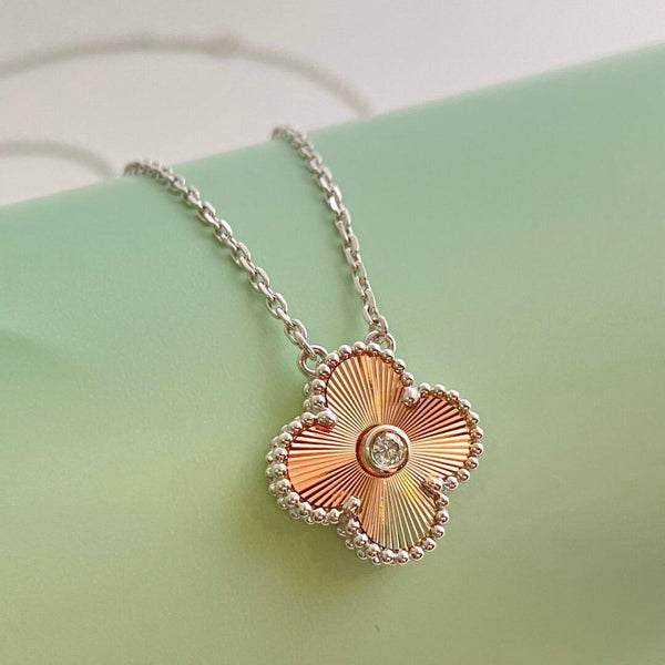 ˇMagic JewelryˇCLOVER 15MM DIAMOND LASER NECKLACE- CHRISTMAS 2024 SPECIAL EDITION